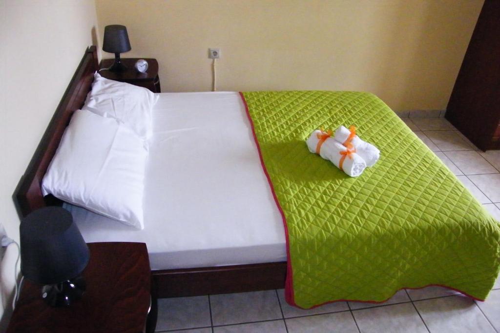 מיקרוס גיאלוס Captain Nick Aparthotel מראה חיצוני תמונה