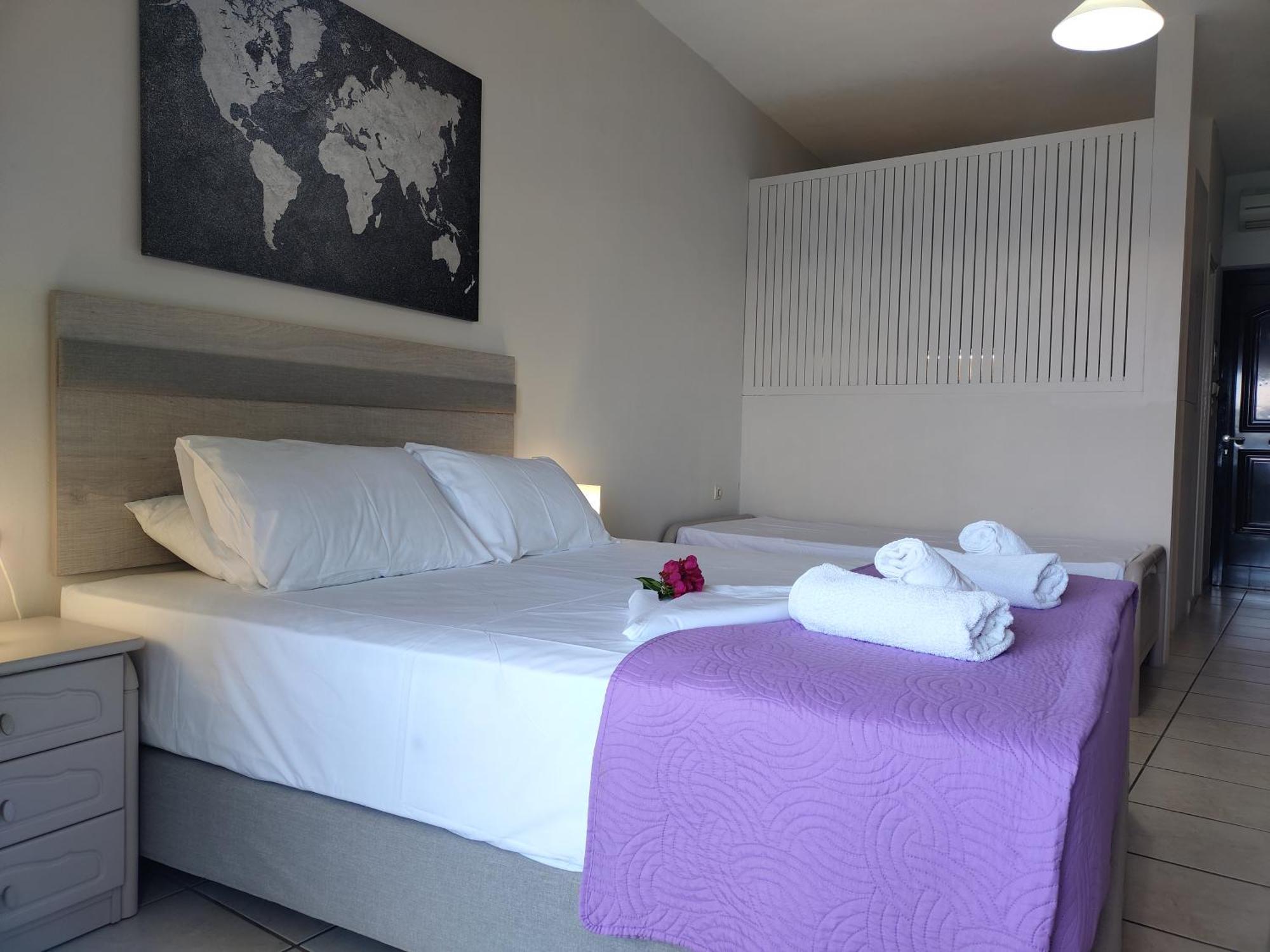 מיקרוס גיאלוס Captain Nick Aparthotel מראה חיצוני תמונה